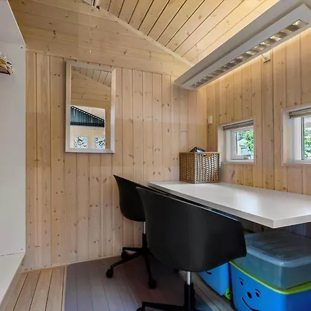 84256-ronde-strandvejen-108 * Rønde