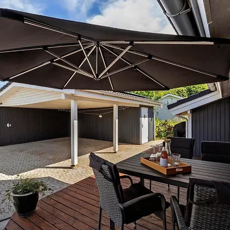 84256-ronde-strandvejen-108 *